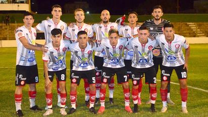 A cuatro pasos de la gloria, con la que sueña el pueblo