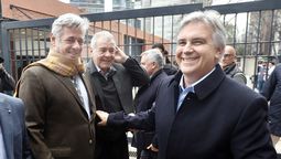 El presidente de la Rural, Nicolás Pino, junto al gobernador Llaryora en Palermo. Hoy coincidirán de nuevo en la Expo de Río Cuarto.