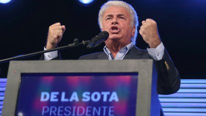El municipio decretó 5 días de duelo por la muerte de De la Sota