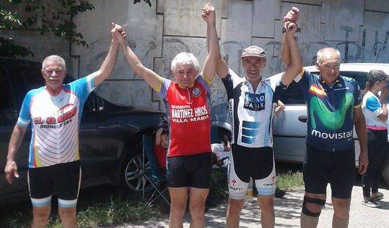 Oscar Retegui colecciona triunfos entre los ciclistas veteranos de la provincia.