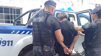 Atacó con un arma blanca a otro hombre