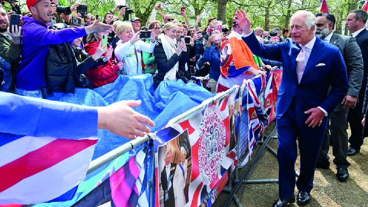 Reino Unido: Londres vivía esteviernes el frenesí previo a la coronación prevista para mañana de Carlos III enla Abadía de Westminster