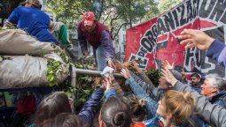 Productores yerbateros protestaron frente al Ministerio de Trabajo
