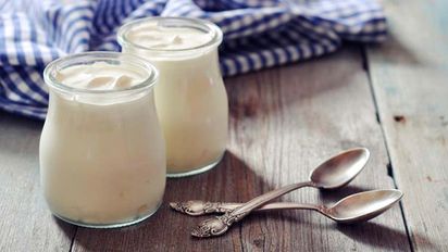 Mitos y verdades sobre el yogur, un alimento clave en la infancia