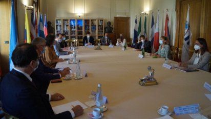 Vizzotti mantuvo encuentro con autoridades de institutos de Salud de Italia