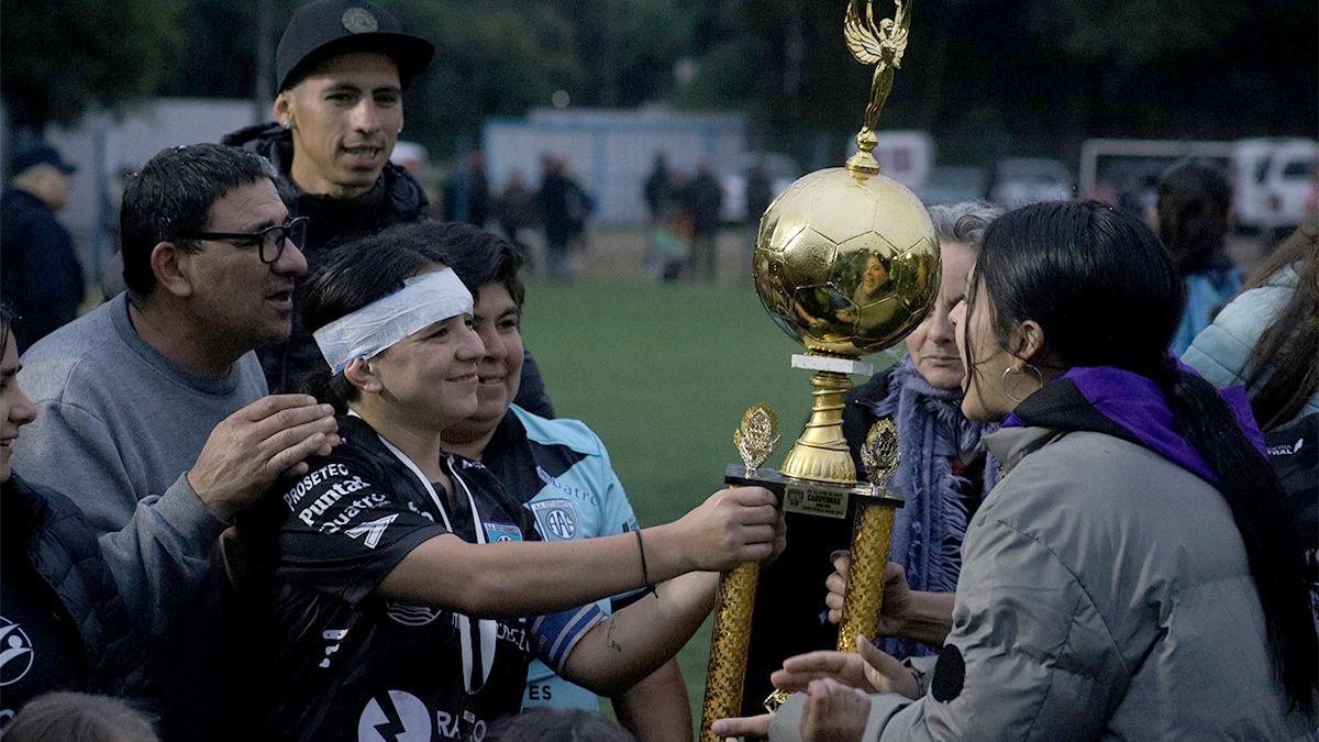 copa_oro_fem_2.jpg
