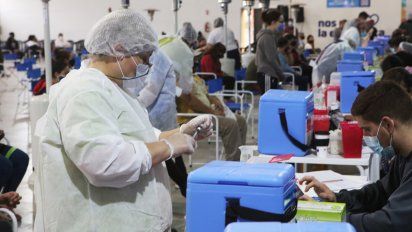 Arranca la aplicación de segundas dosis para los menores de 18 años