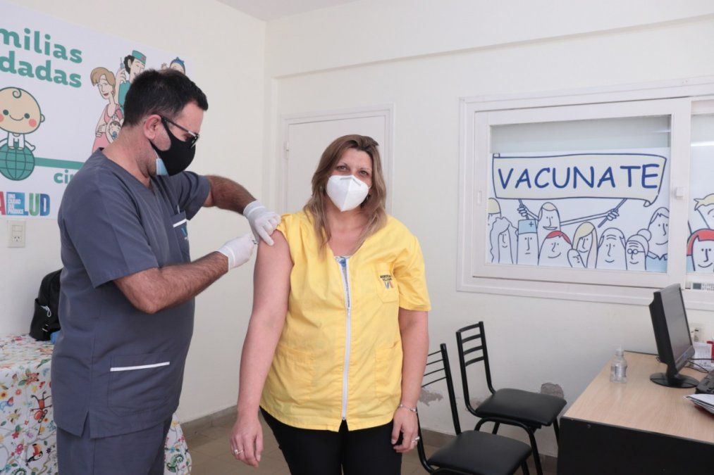 inicia la campaña de vacunación antigripal: arribaron 4.300 dosis
