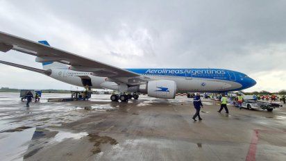 Argentina recibe un avión con un millón de dosis de Sinopharm