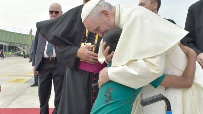 Unos 34 obispos chilenos pusieron sus renuncias a disposición del Papa