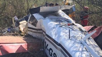 Cayó una avioneta en el sur de Córdoba: hay dos menores heridos