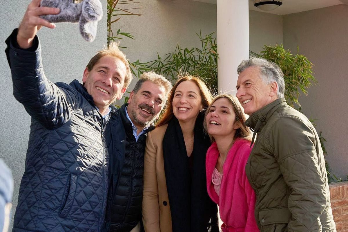 Mauricio Macri junto a los diputados María Eugenia Vidal y Cristian Ritondo