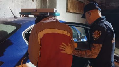 Incumplió una orden judicial que le impedía acercarse a su expareja  y terminó arrestado