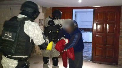 Detienen a una pareja por venta de droga en barrio Hipódromo