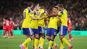 Suecia goleó 5 a 1 a Túnez y marcha 1º en el Grupo F del Mundial