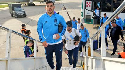 Entrenamiento en Ezeiza, embarque y vuelo hacia La Paz para el seleccionado
