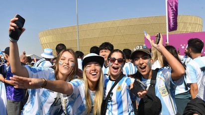 Reclamos, denuncias y promesas en la manifestación de hinchas por entradas para la final