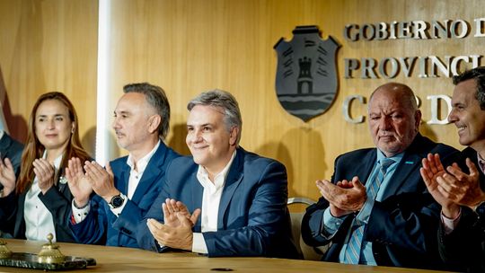 Llaryora lanzó Córdoba Impulsa.
