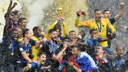 La manera original en que el subte de París homenajeó al Francia Campeón