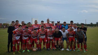 A pocos días del pitazo inicial, aparecieron casos de Covid-19 en algunos equipos