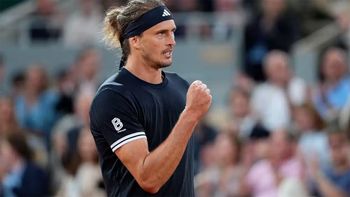 Zverev le ganó a Mensik y se metió en la final de Roland Garros