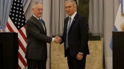 Aguad recibió al secretario de Defensa de Estados Unidos