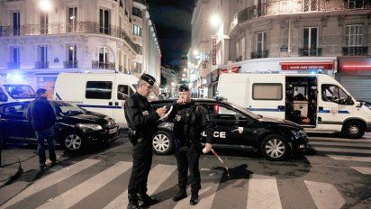 Un hombre mató a un peatón en París al grito de “Alá es grande”