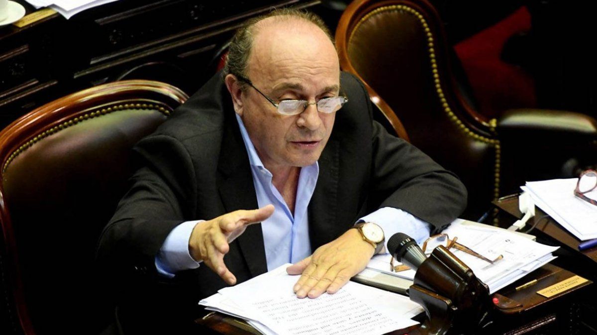 El diputado nacional del Frente de Todos Leopoldo Moreau acusó a la Corte Suprema de querer imponer una dictadura judicial.