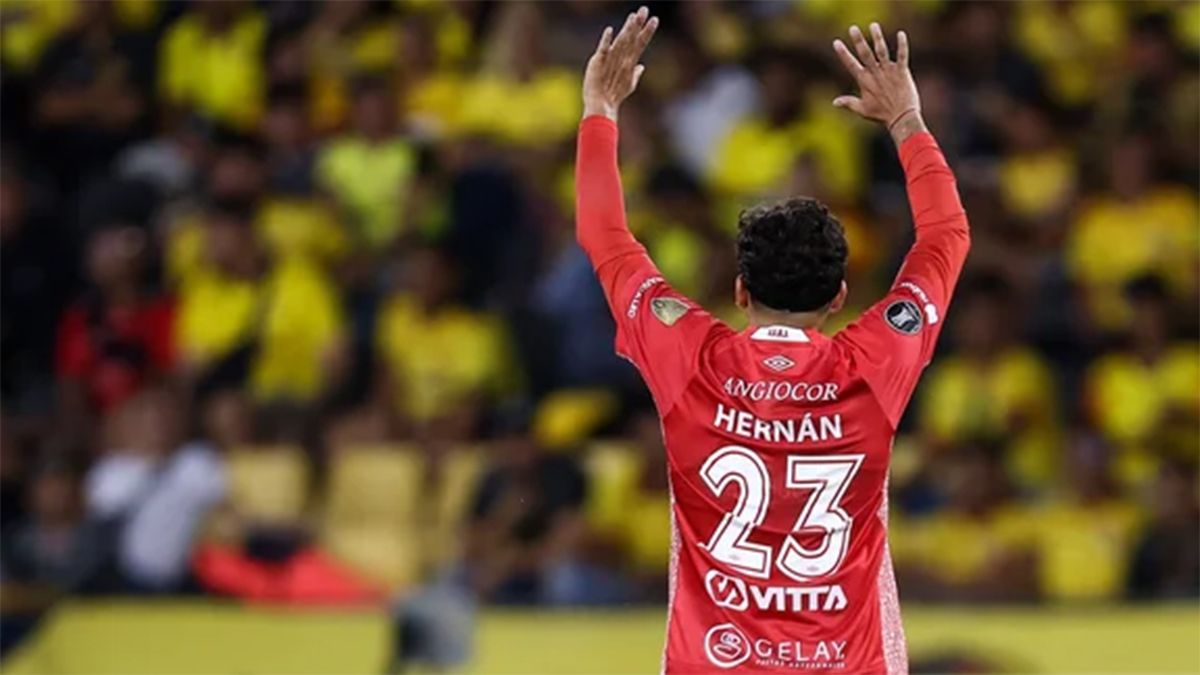 Hernán López Muñoz durante el triunfo de Argentinos Juniors sobre Barcelona de Ecuador.