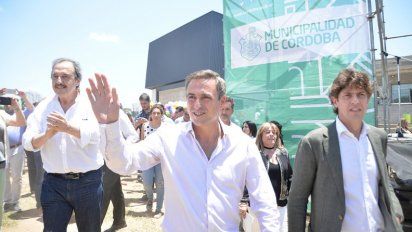 Mestre inauguró otro Parque Educativo y celebró los 35 años de democracia