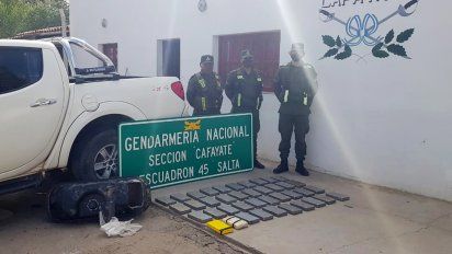 Detuvieron a una pareja que transportaba 42 kilos de cocaína hacia Córdoba