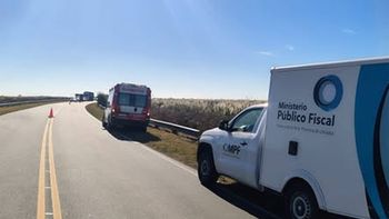 La Policía Científica realizó las pericias para determinar las causas del fatal vuelco. La Policía Científica realizó las pericias para determinar las causas del fatal vuelco.