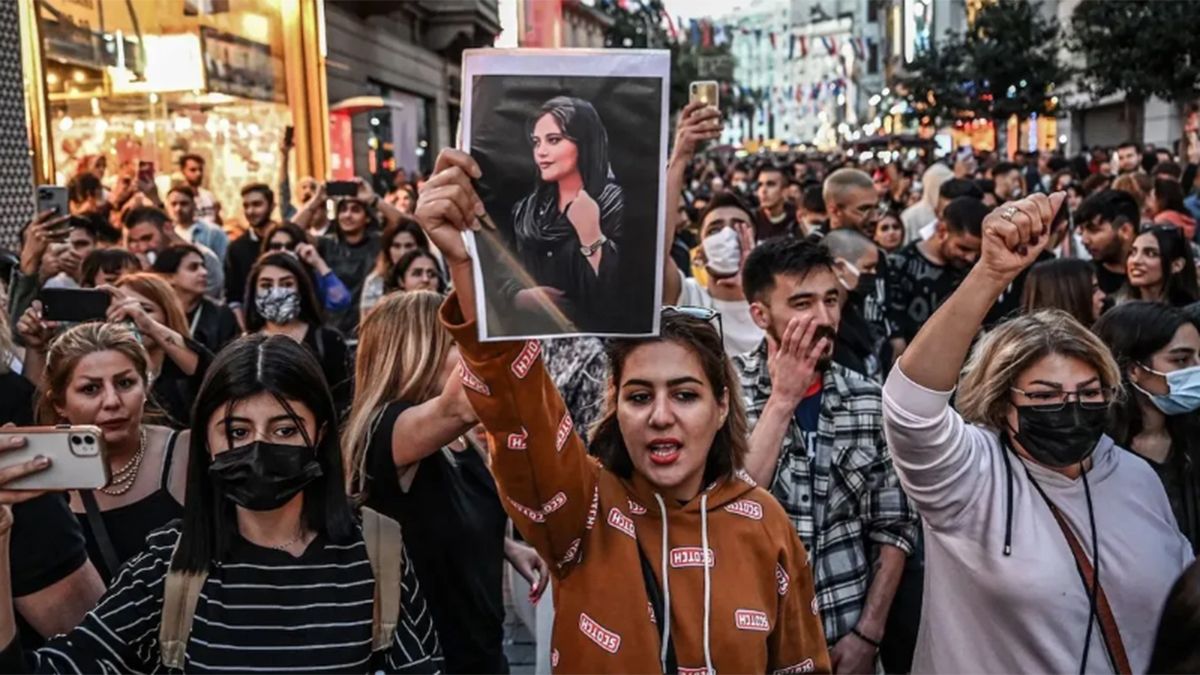 Al menos 92 personasmurieron en Irán durante las manifestaciones que estallaron tras la muerte deMahsa Amini