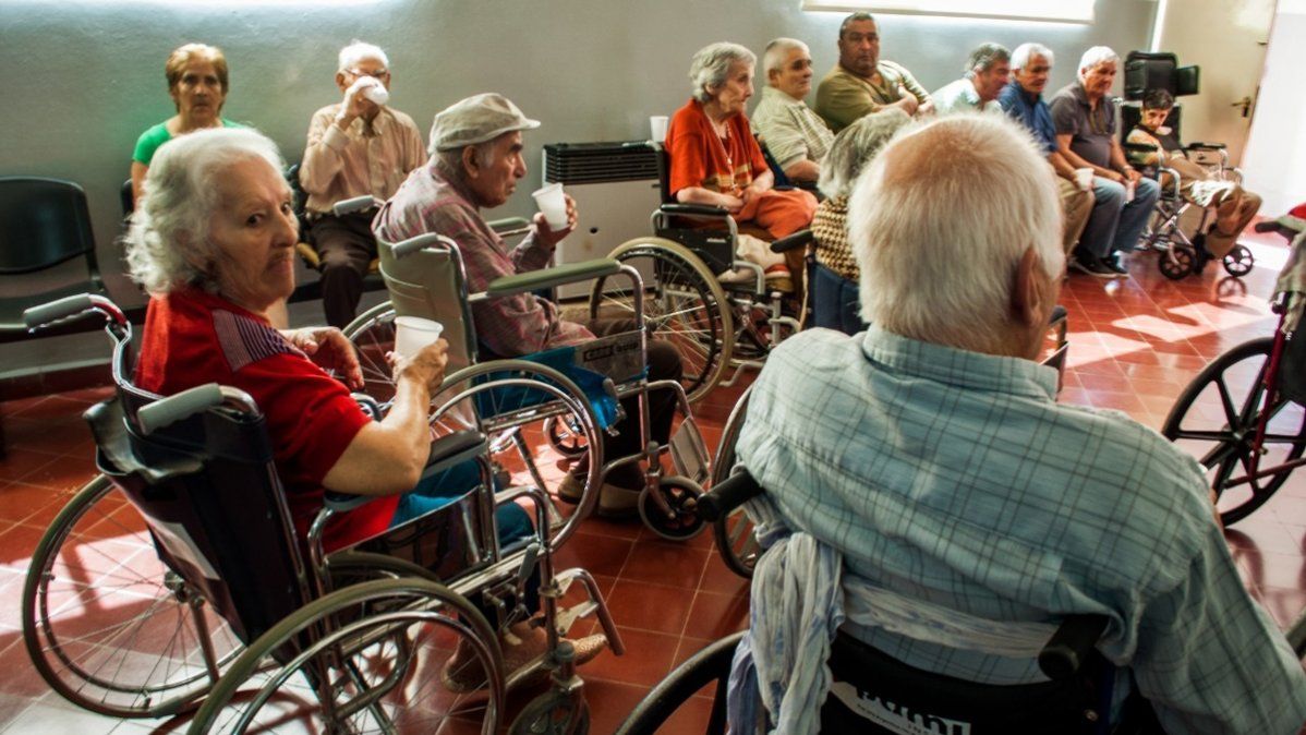 Son cerca de 30 las instituciones privadas y públicas de Villa María que albergan a los adultos mayores.