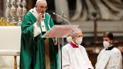 En la presentación, el papa Francisco pidió salir al encuentro de la realidad