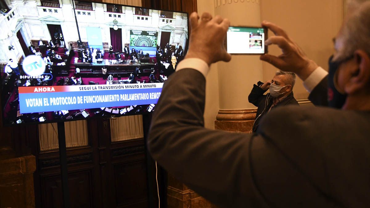 El trabajo periodístico fuera de los recintos.