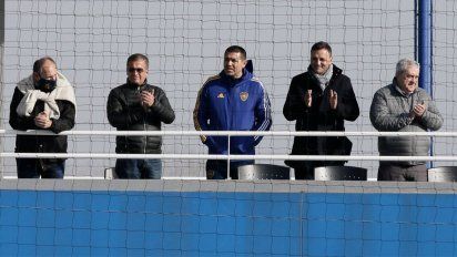 Riquelme ve a Argentina como candidato
