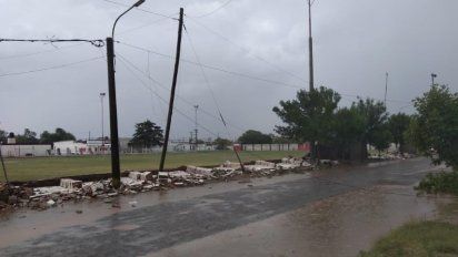 Fuerte temporal dejó sin luz y con graves daños a Arroyo Cabral