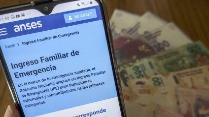 Alberto Fernández admitió que están evaluando pagar un cuarto IFE de 10 mil pesos