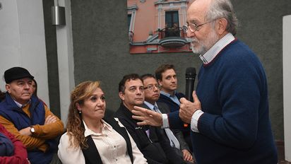 Con la presencia de Aurelio García Elorrio Andrea Casero lanzó su campaña