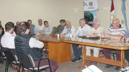 Intendentes y el Ersep debatieron sobre tarifas de luz y cobro de tasas comunales