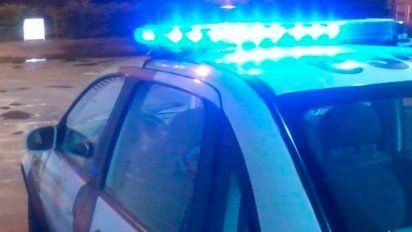 Tiroteo entre delincuentes y policías en un intento de robo en una subcomisaría de Córdoba
