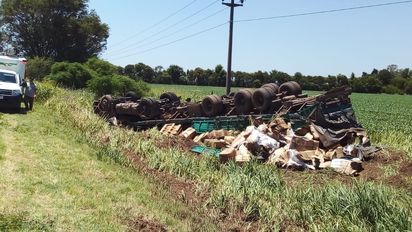 Un camionero bonaerense murió al volcar su unidad en la ruta 4, cerca de La Carlota