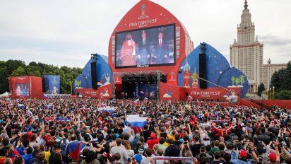Más de 25.000 personas en el fan fest