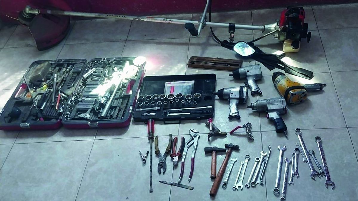 Las herramientas robadas en un taller de Banda Norte.
