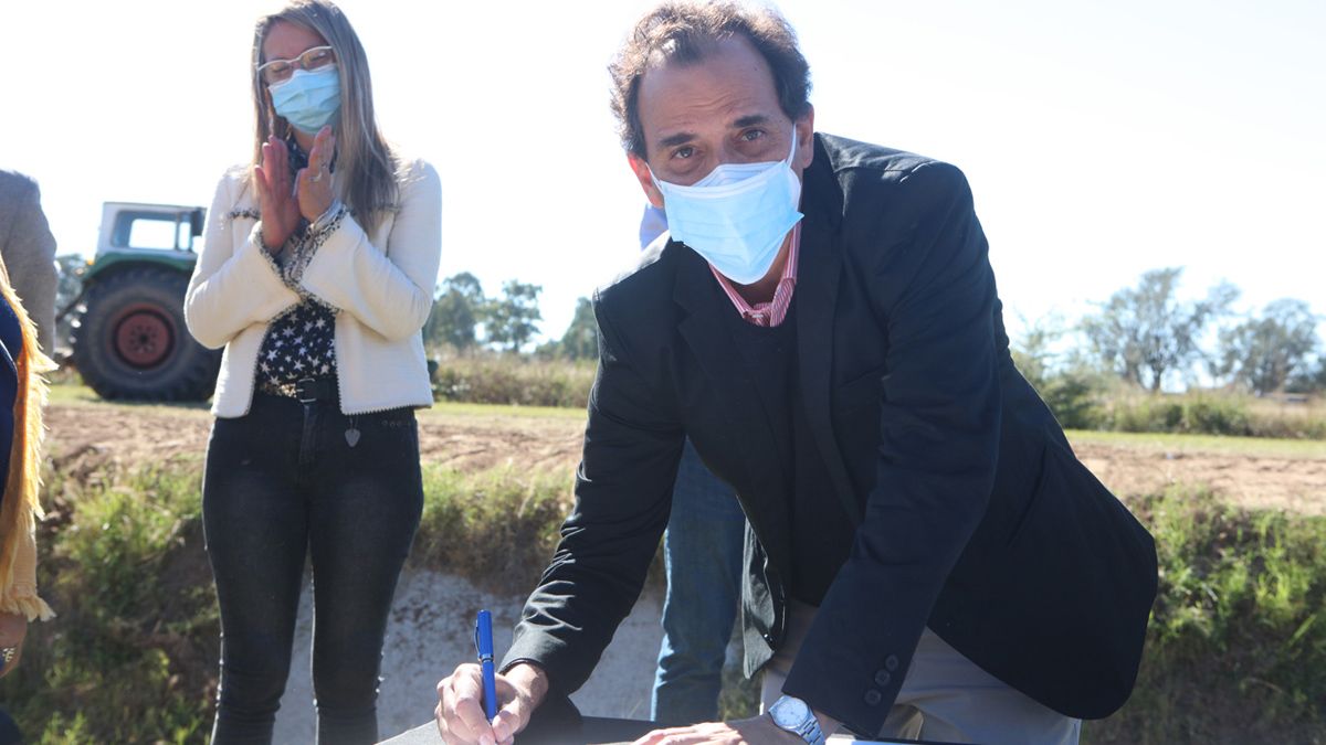 El intendente Llamosas destacó que se cumple con un compromiso asumido.