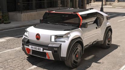 Un auto eléctrico hecho de cartón reciclado