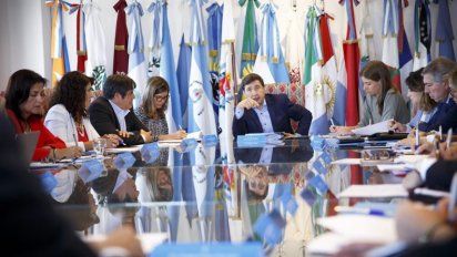 Arroyo dijo que en enero habrá una nueva entrega de tarjetas alimentarias