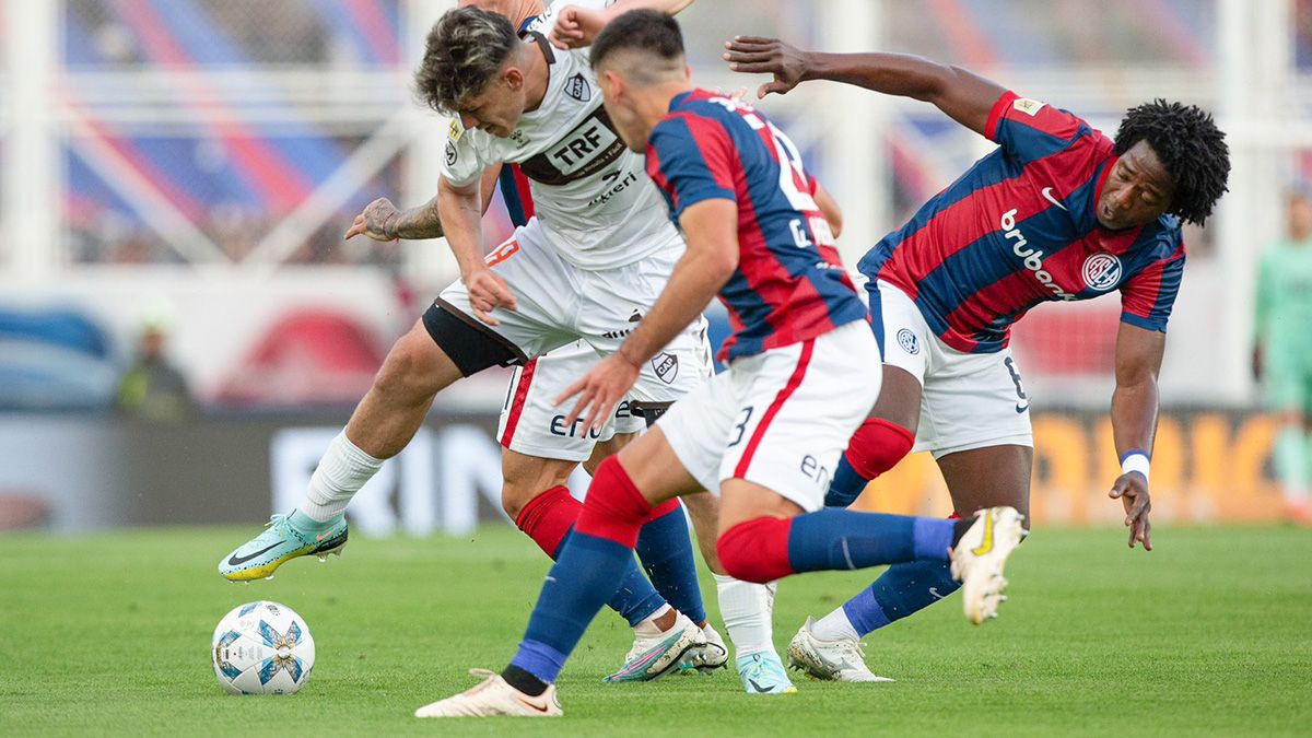 San Lorenzo Le Igual En El Final A Platense Y Sigue Su Pelea Por