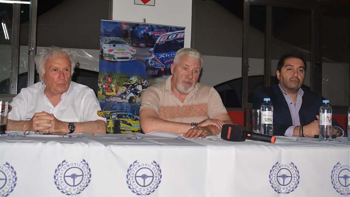 Presentación oficial para el Turismo Pista y TCR South America en el autódromo